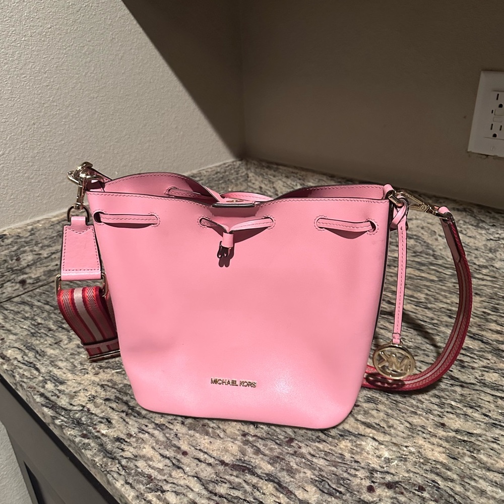 Pink Micheal Kors Bag